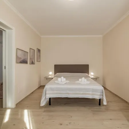 Apartment Casa Miron *